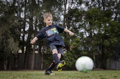 MiniRoos Boy kick